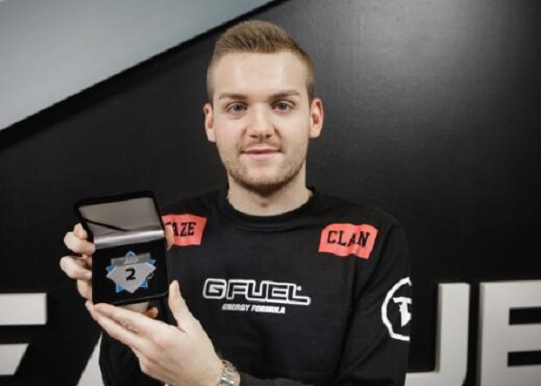 EDG加冕世界冠军，成为LPL第三个全球总决赛冠军